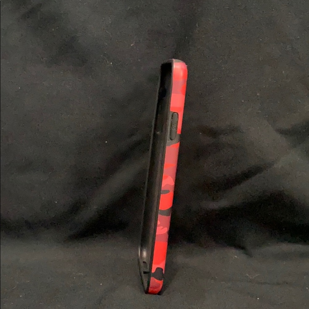 Phone case - Picture 3 of 4